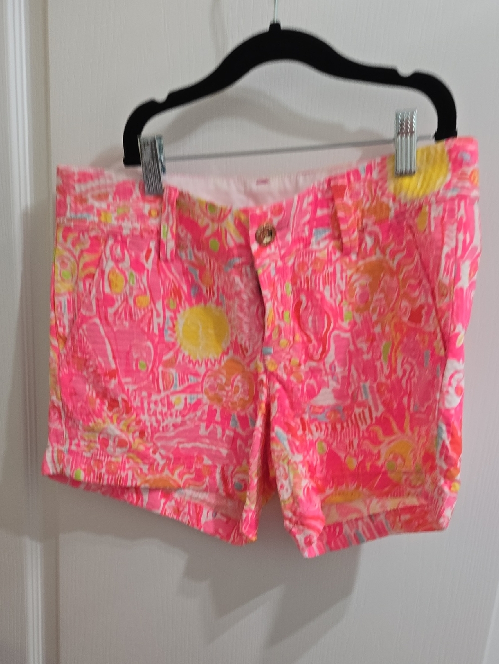 Women’s Lilly Pulitzer the Callahan shorts, size 2 Pink Patterned Cotton Shorts